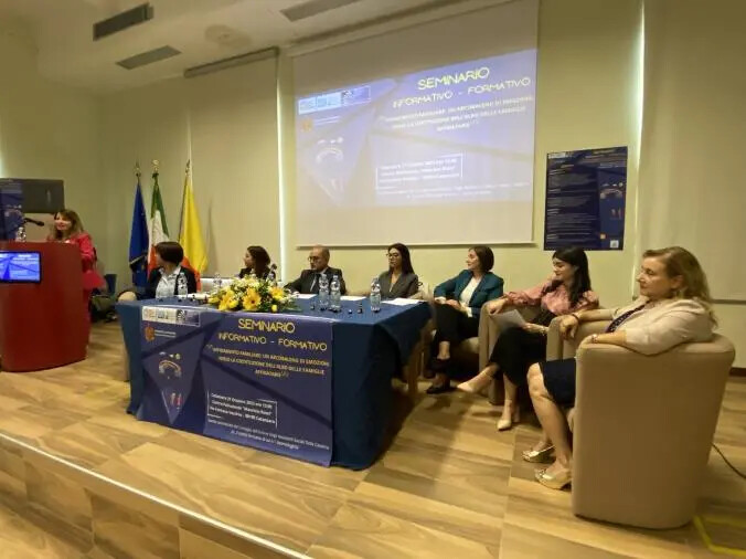 Affidamento familiare: a breve anche un albo comunale delle famiglie affidatarie
images Affidamento familiare: a breve anche un albo comunale delle famiglie affidatarie