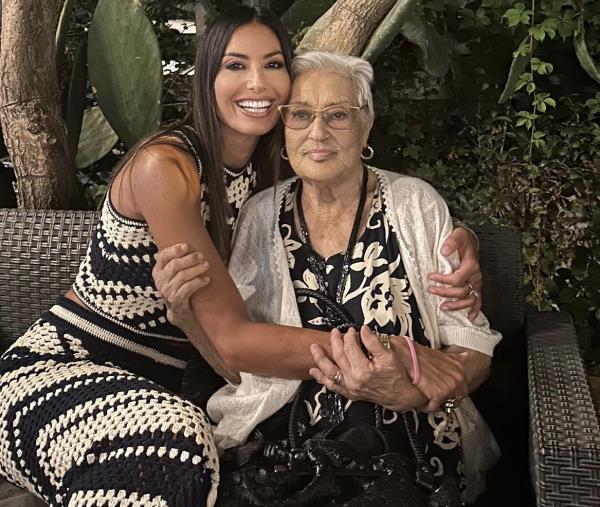 images E’ morta la nonna di Elisabetta Gregoraci: "Il mio cuore è pieno di tristezza e dolore"