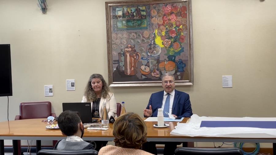 Banca d'Italia Catanzaro. Caterina Maria Bagnato illustra l’intervento di restauro sul quadro di Andrea Cefaly images Banca d'Italia Catanzaro. Caterina Maria Bagnato illustra l’intervento di restauro sul quadro di Andrea Cefaly