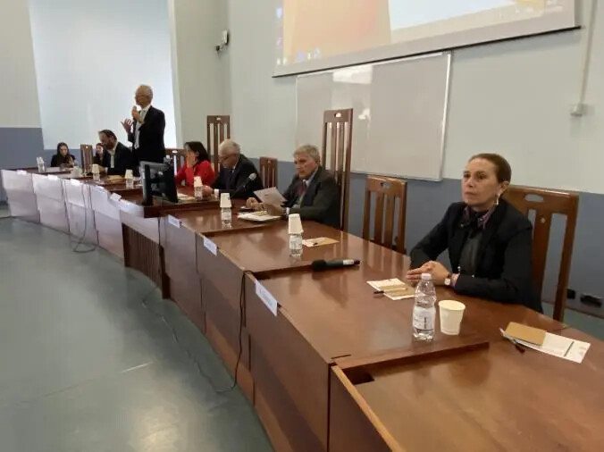 All’Umg di Catanzaro convegno per confrontarsi su sostenibilità e informazione al consumatore
images All’Umg di Catanzaro convegno per confrontarsi su sostenibilità e informazione al consumatore