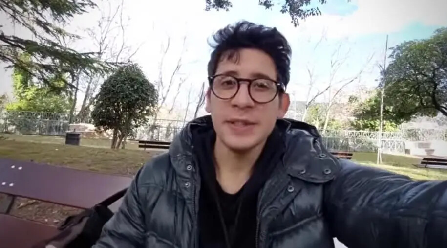 images Vlogger milanese in giro per Catanzaro: il servizio vale più di ogni pubblicità