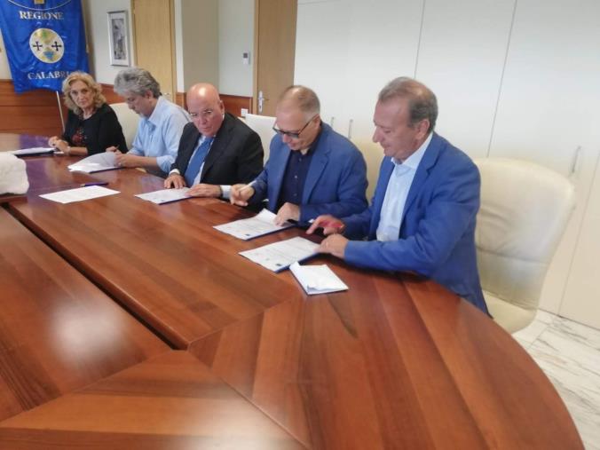 images Carabinieri sequestrano immobile a Scalea: un arresto per riciclaggio