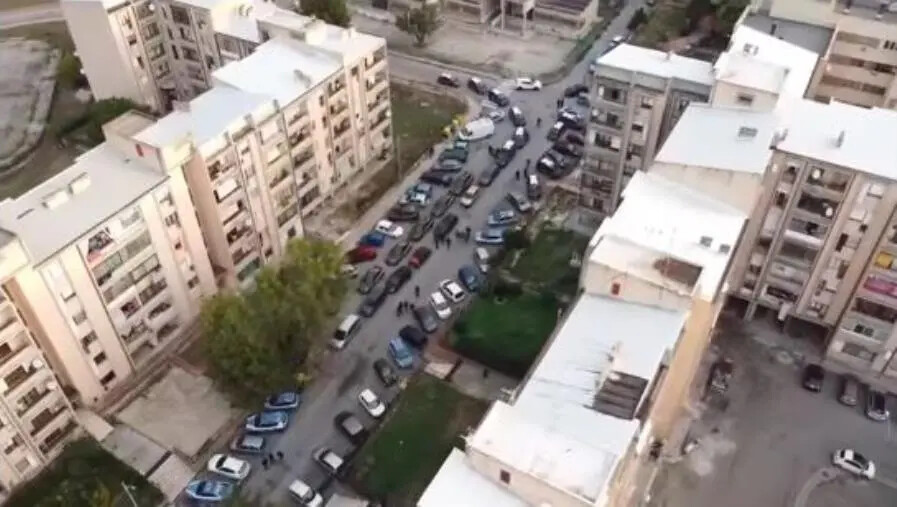 images Operazione nel quartiere Aranceto, il bilancio: 282 persone identificate