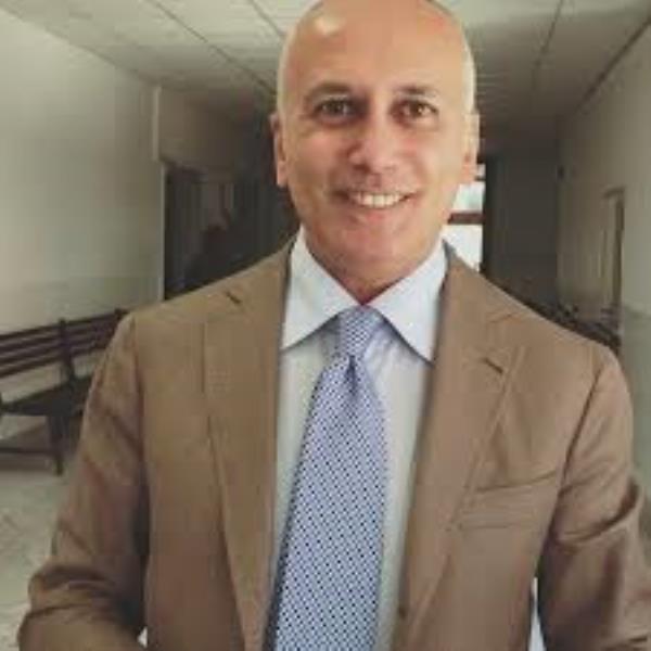 Franz Caruso: “Il Governo abbandona i più deboli, tagli al welfare che colpiscono il cuore del Paese”