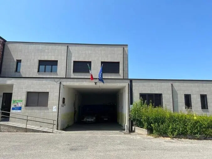 images Postazione 118 di Taverna, si va verso l'ubicazione nei locali dell'ex Scuola Primaria