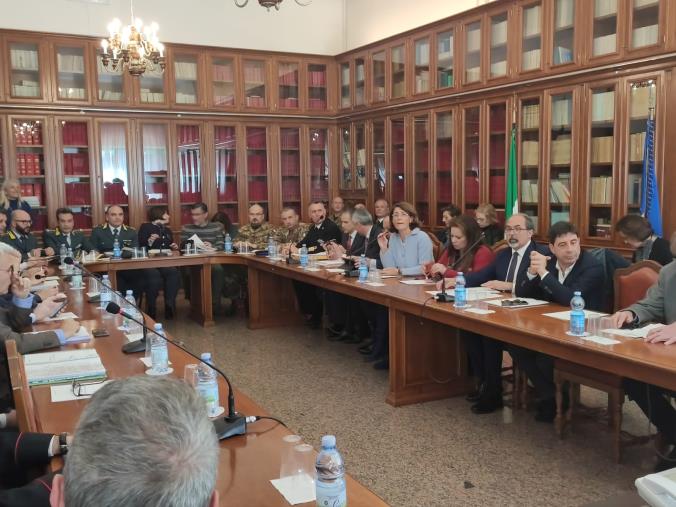 Coronavirus/ Incontro in Prefettura, controlli e isolamento per chi proviene dalle zone rosse. Ferrandino: "Ad oggi nessun contagio" images Coronavirus/ Incontro in Prefettura, controlli e isolamento per chi proviene dalle zone rosse. Ferrandino: "Ad oggi nessun contagio"