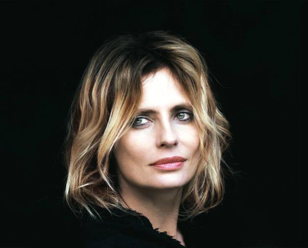 images Giovedì Isabella Ferrari va in scena al Teatro Politeama di Catanzaro con "Fedra"