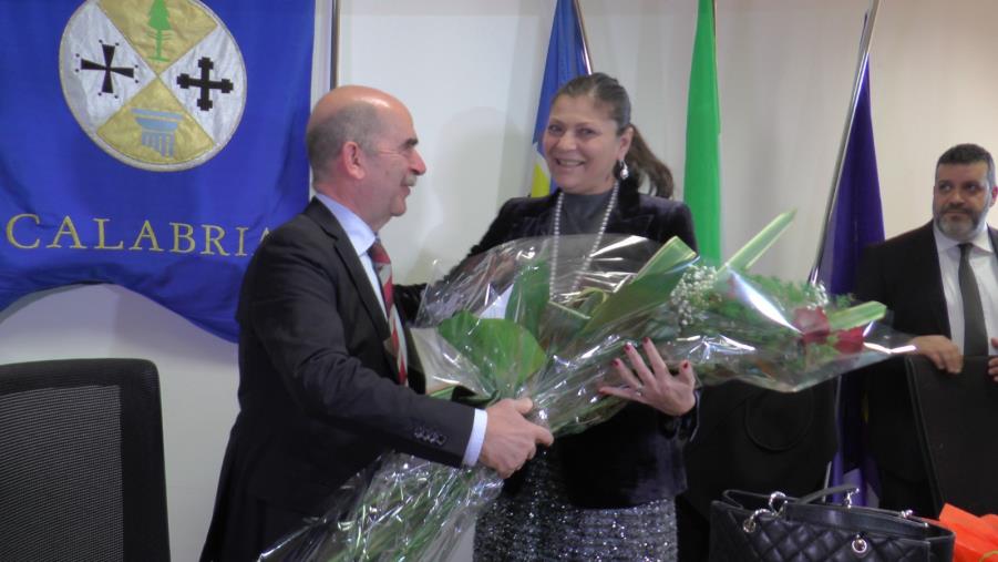 Regione. La presidente Santelli: "Sono molto emozionata. Per me, e spero per la Calabria, è un giorno importante" (VIDEO) images Regione. La presidente Santelli: "Sono molto emozionata. Per me, e spero per la Calabria, è un giorno importante" (VIDEO)