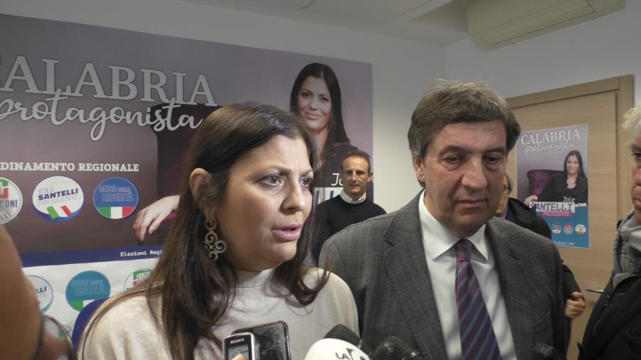 images REGIONALI. Santelli a Catanzaro: "Mi aspetto grandi risultati". La presentazione di Casa delle Libertà. Parente: "Il centrodestra è compatto"(VIDEO)