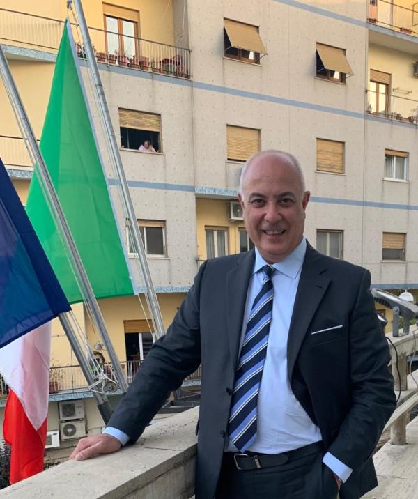 Giovani italiani all'estero, Klaus Algieri: "Ora è tempo di aiutarli a rientrare" images Giovani italiani all'estero, Klaus Algieri: "Ora è tempo di aiutarli a rientrare"