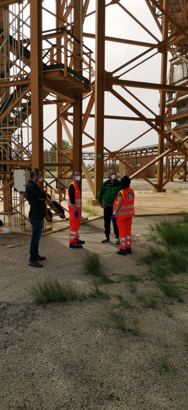 Lavoratori dell'Enel scendono da ciminiere. L'amministrazione di Corigliano Rossano è soddisfatta: "Accettata proposta impiego immediato e protocollo per futuro" images Lavoratori dell'Enel scendono da ciminiere. L'amministrazione di Corigliano Rossano è soddisfatta: "Accettata proposta impiego immediato e protocollo per futuro"