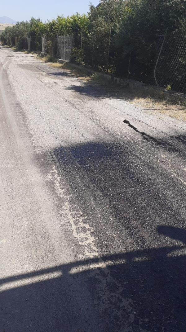 Viabilità sicura. Al via a Terranova da Sibari la bitumazione e la pulizia delle strade interpoderali images Viabilità sicura. Al via a Terranova da Sibari la bitumazione e la pulizia delle strade interpoderali
