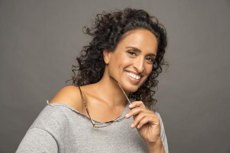 images Domani a Lamezia Terme la cantante cantante internazionale NOA presenta il suo nuovo progetto discografico, Letters to Bach