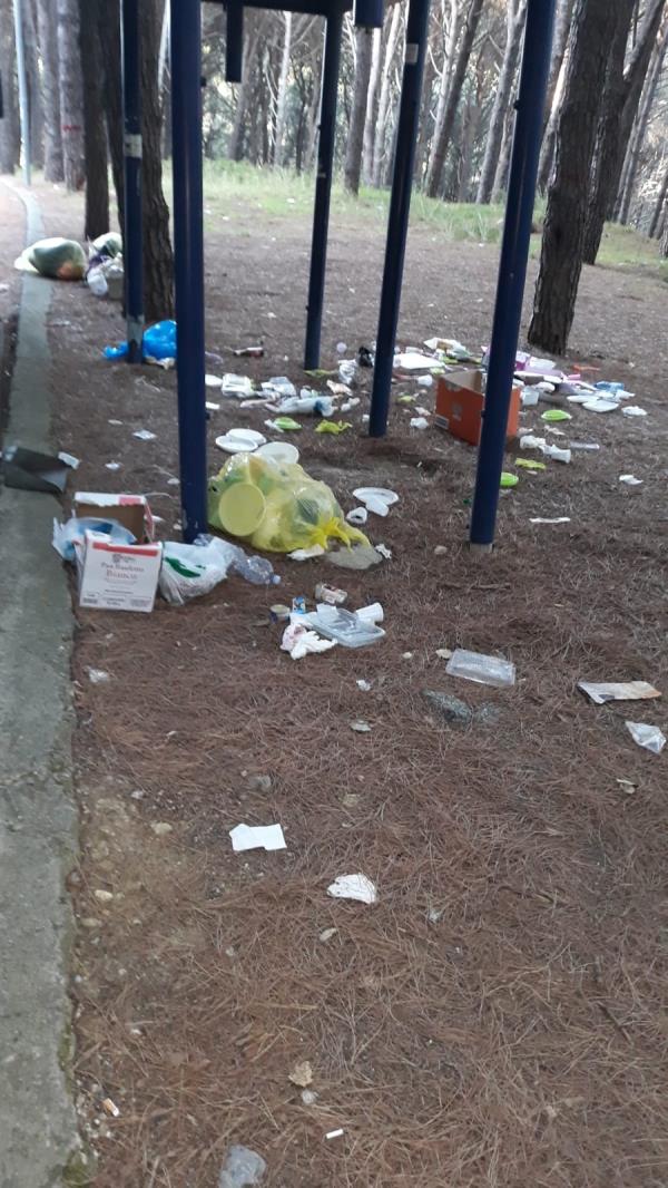 Il rapper Fred De Palma incontra le Magare di San Fili images Il rapper Fred De Palma incontra le Magare di San Fili