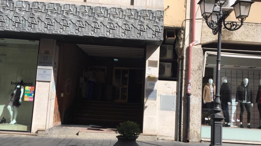 Operazione "Genesi". Indagato per corruzione il cancelliere della Commissione tributaria, Massimo Sepe images Operazione "Genesi". Indagato per corruzione il cancelliere della Commissione tributaria, Massimo Sepe