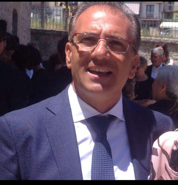 A San Giovanni in Fiore si accendono le luminarie e si tenta il guinness world record per la salsiccia più lunga images A San Giovanni in Fiore si accendono le luminarie e si tenta il guinness world record per la salsiccia più lunga