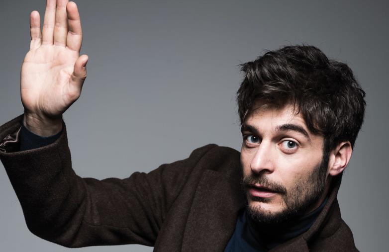 images Lino Guanciale il 13 giugno al Teatro Politeama di Catanzaro con “Non svegliate lo spettatore”