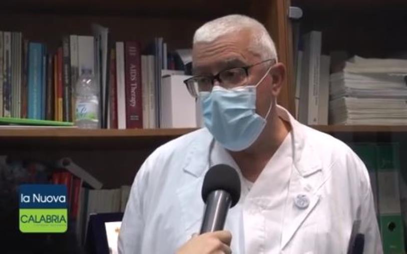 images Vaccini in Calabria. Il dott. Cosco sbotta: "Troppi ritardi, non si può continuare con questi numeri"