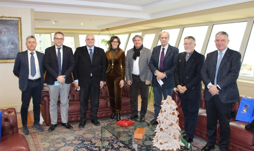 images Regione, incontro con una delegazione sezione Calabria ultra di Reggio dell’Ordine equestre del Santo Sepolcro di Gerusalemme