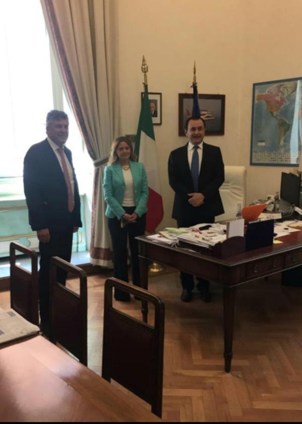 Il sindaco di Sellia Marina, Francesco Mauro, aderisce a Italia Viva di Matteo Renzi images Il sindaco di Sellia Marina, Francesco Mauro, aderisce a Italia Viva di Matteo Renzi