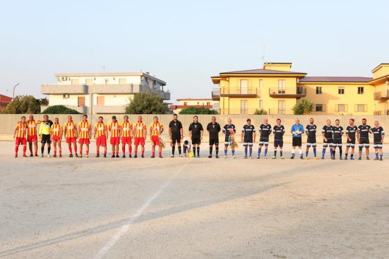 “Memorial Tonino Corasaniti”, a Davoli con le “vecchie glorie” del Catanzaro la magia del calcio che fu images “Memorial Tonino Corasaniti”, a Davoli con le “vecchie glorie” del Catanzaro la magia del calcio che fu