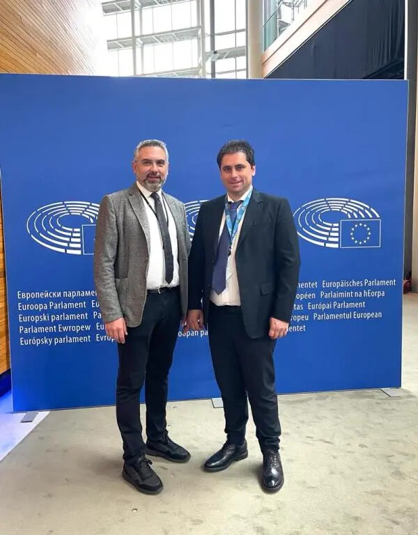 images Montuoro e Nesci a Strasburgo: confronto sul Por Calabria
