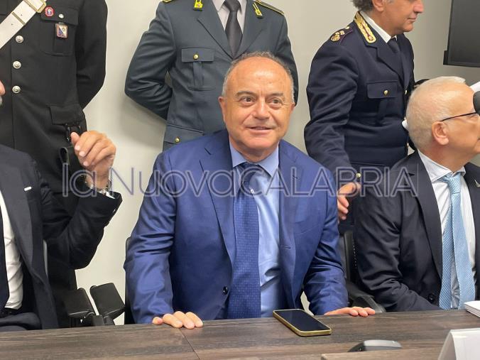 images Nicola Gratteri a Botricello per presentare il suo nuovo libro “Fuori dai confini”