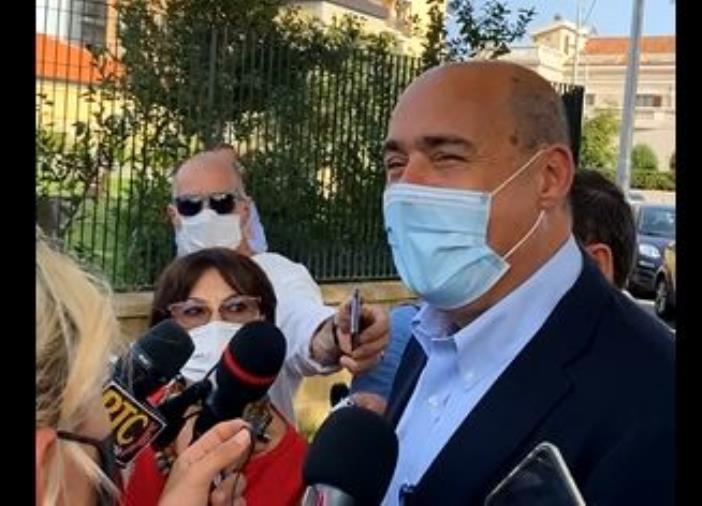 images Regionali. Zingaretti: "La partita è apertissima". E si appella al voto utile: "Solo la Bruni può fermare il centrodestra" 