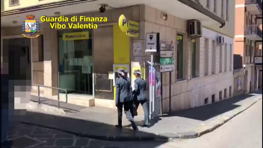 La finanza di Vibo celebra San Matteo Apostolo ed Evangelista images La finanza di Vibo celebra San Matteo Apostolo ed Evangelista