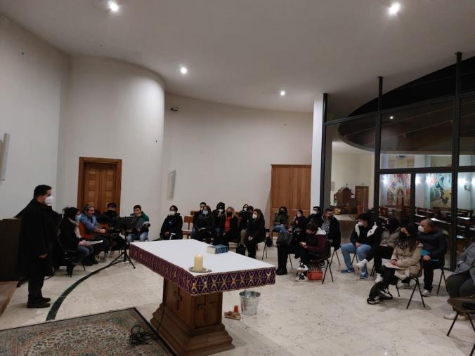 images Guerra in Ucraina, veglia di preghiera dell'Azione Cattolica a Lamezia Terme nella Parrocchia di San Raffaele