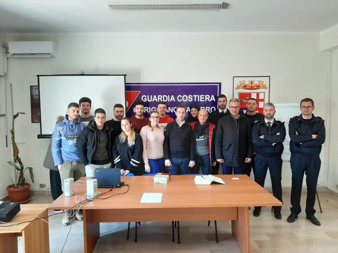 images Alternanza scuola-lavoro alla capitaneria di porto di Corigliano-Rossano per gli studenti del “Nicholas Green Falcone e Borsellino”