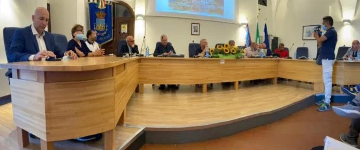 Viaggio alla scoperta delle radici antiche dell’Europa nel Mediterraneo, a Rocca Imperiale presentato il "Cammino Basiliano" images Viaggio alla scoperta delle radici antiche dell’Europa nel Mediterraneo, a Rocca Imperiale presentato il "Cammino Basiliano"