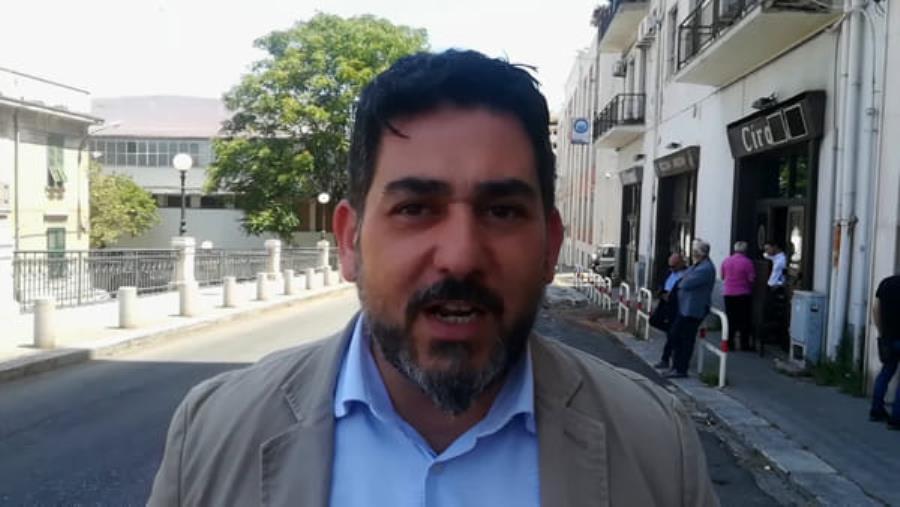 images Governo, il Sindaco di Reggio Brunetti (Italia Viva) firma lettera pro Draghi