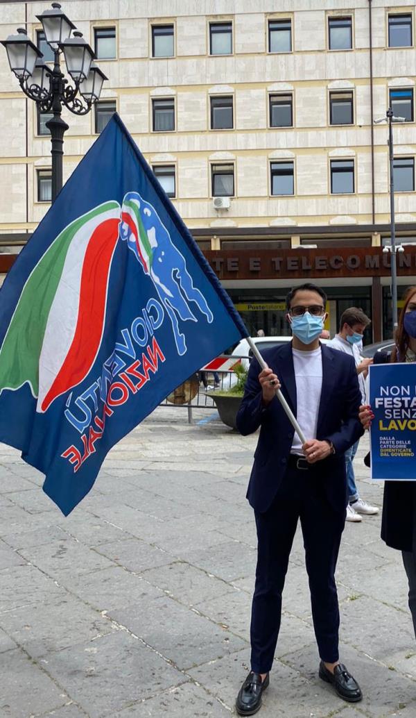 images Nasce il circolo di Gioventù Nazionale a Lamezia Terme: Cutrì è il commissario 
                      