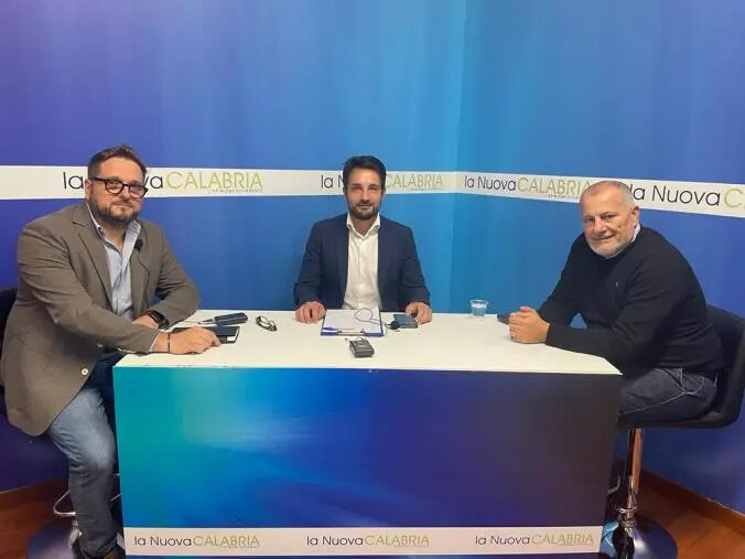 images Catanzaro Capitale, i veri numeri dei parcheggi con l'Amc e Costanzo "contro tutti" (DIRETTA) 