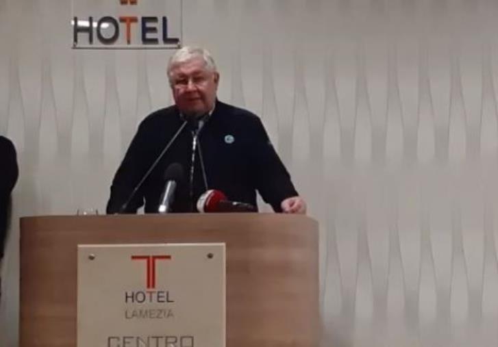 images Regionali. Callipo: "Sui nomi delle liste avrò l'ultima parola: niente corruttori e professionisti della politica"