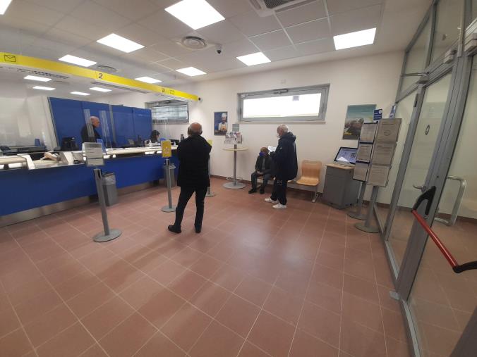 Sant’Eufemia, ha aperto al pubblico il nuovo Ufficio postale images Sant’Eufemia, ha aperto al pubblico il nuovo Ufficio postale