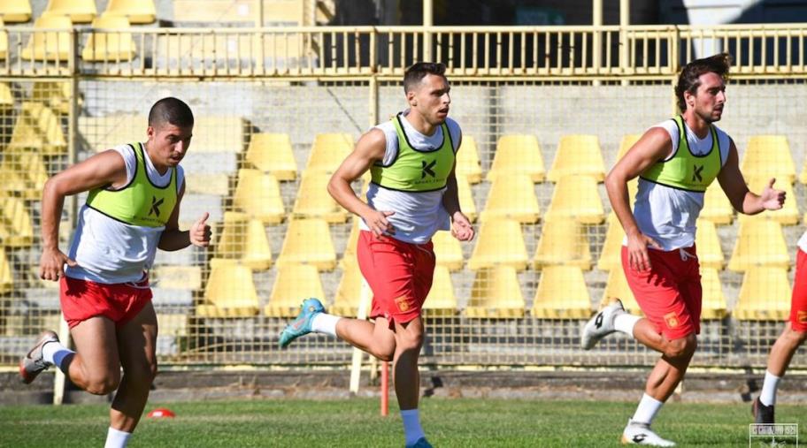 images Us Catanzaro 1929, sono 28 i calciatori convocati per il ritiro di Moccone