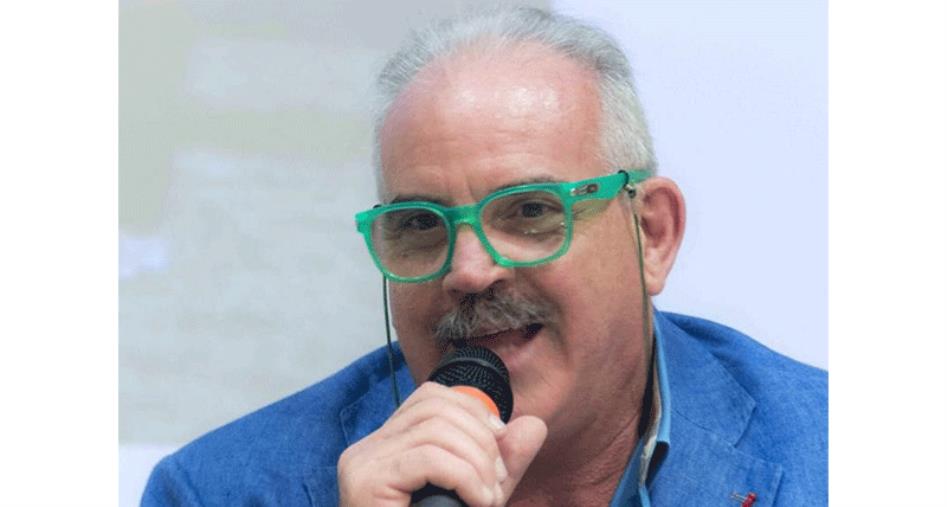 images Parco Acquatico di Rende, si dimette l'assessore Rausa. Il figlio festeggiò il fidanzamento in pieno lockdown