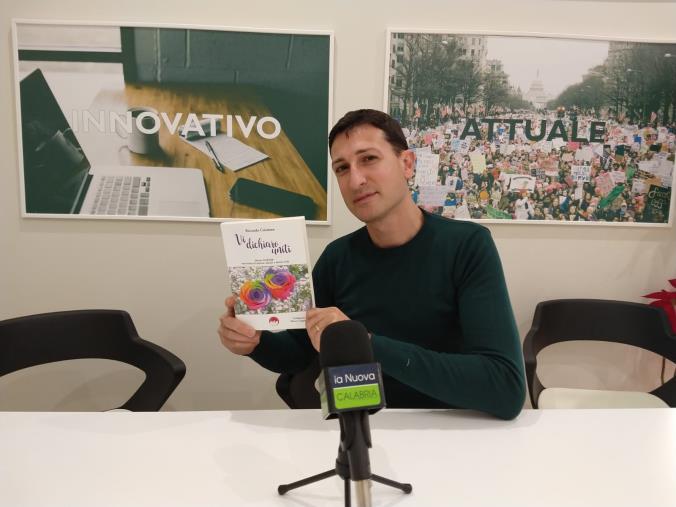 images Riccardo racconta il suo grande amore con Marco: "Io, libero di essere felice" (VIDEO)