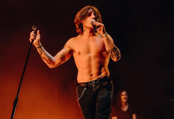 images L'Insuperabile Summer Tour di Rkomi approda all'anfiteatro di Acri