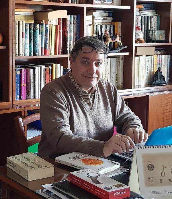 images L'impegno del prof Roberto Veraldi, tavernese doc, premiato dal presidente della Repubblica  