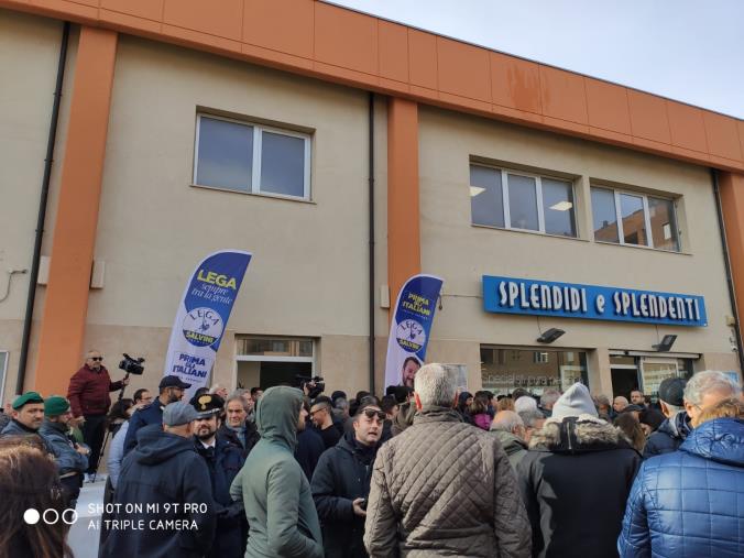 images Maltempo: nubifragio a Milano, città allagata. Pioggia e frane in Liguria