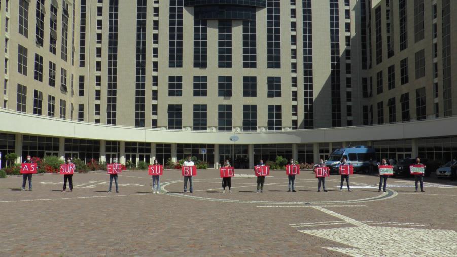 images Gli idonei delle graduatorie calabresi della sanità "invadono" la Cittadella: "Venga garantito lo scorrimento"