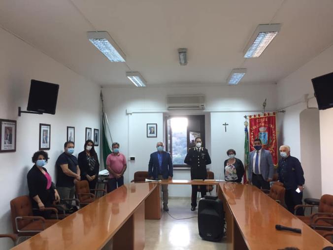 Santa Caterina allo Jonio saluta il maresciallo Gabriele Pedone images Santa Caterina allo Jonio saluta il maresciallo Gabriele Pedone