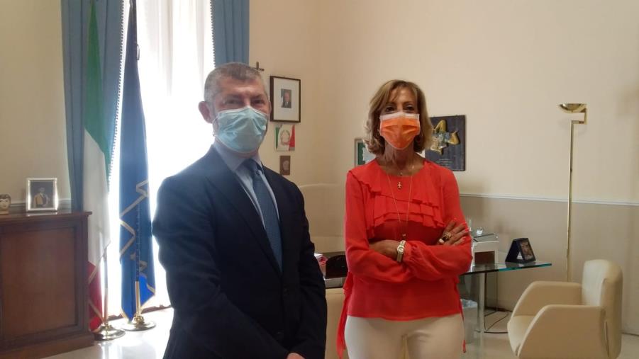 Il sottosegretario Scalfarotto a Catanzaro: "La candidatura di Magorno è solida". E sulle liste: "Sì alla pulizia ma i cittadini siano consapevoli " images Il sottosegretario Scalfarotto a Catanzaro: "La candidatura di Magorno è solida". E sulle liste: "Sì alla pulizia ma i cittadini siano consapevoli "