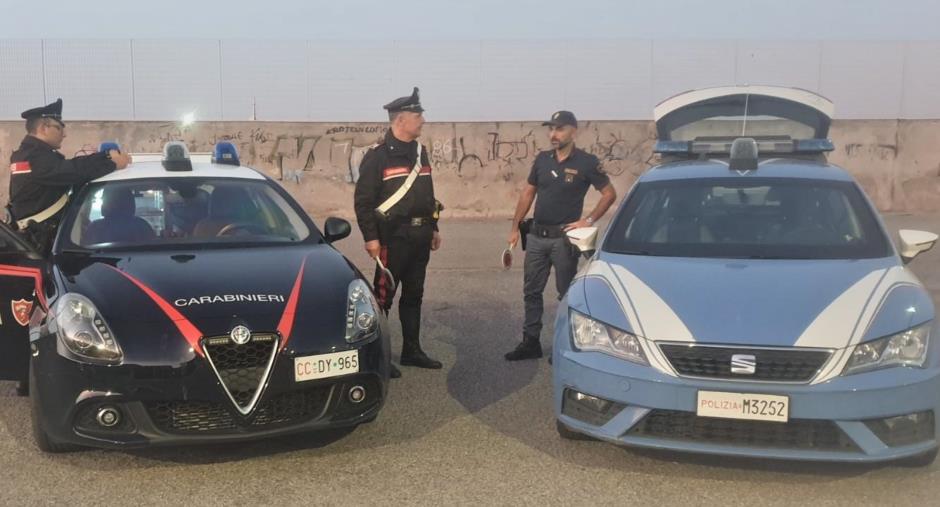 Isola Capo Rizzuto, chiusi due bar teatri di spaccio e violenze images Isola Capo Rizzuto, chiusi due bar teatri di spaccio e violenze