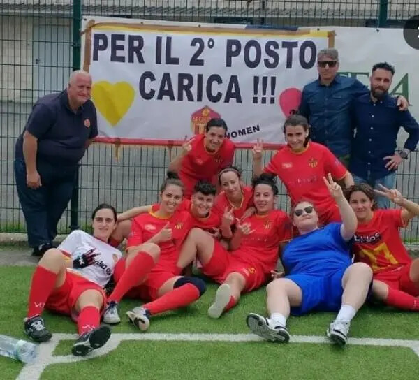 Futsal Femminile, Sporting Catanzaro Lido devastante. Storico secondo posto images Futsal Femminile, Sporting Catanzaro Lido devastante. Storico secondo posto
