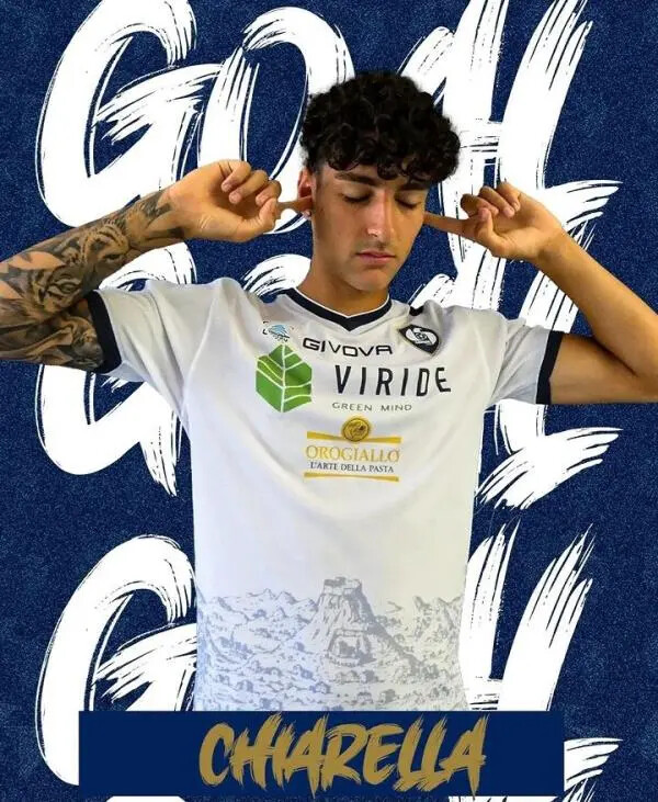 Calcio, il catanzarese Lorenzo Chiarella decide il derby di serie D tra Cavese e Nocerina images Calcio, il catanzarese Lorenzo Chiarella decide il derby di serie D tra Cavese e Nocerina