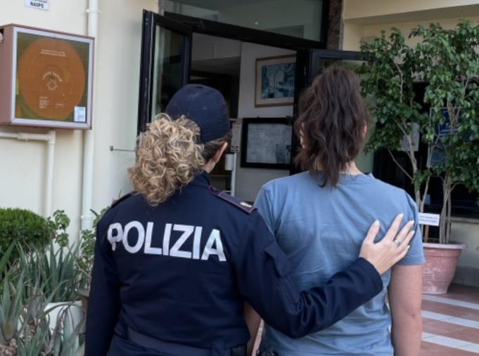 images Maltratta e picchia ripetutamente la campagna, lei lo denuncia: un arresto nel Crotonese